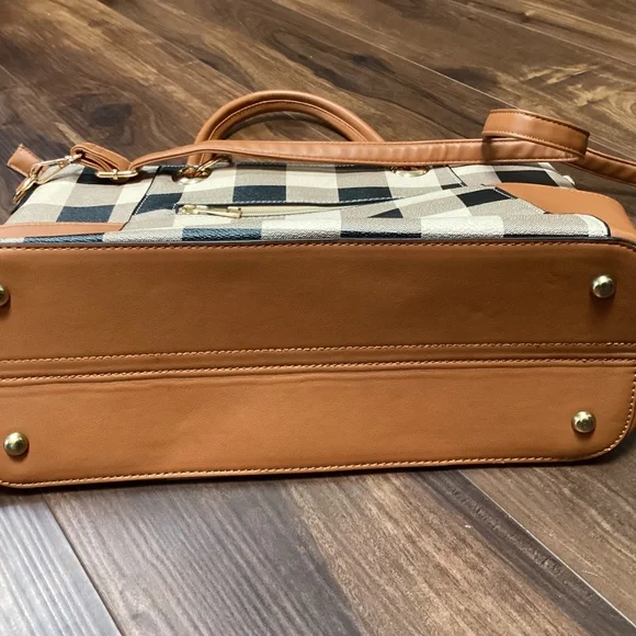 Fashion checkered purse or bag - Mia K. Collection (+ free purse/bag) - Picture 8 of 13